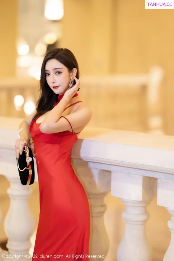 王馨瑶  [XiuRen]高清写真图 2022.08.19 No.5470 王馨瑶yanni第10张图片